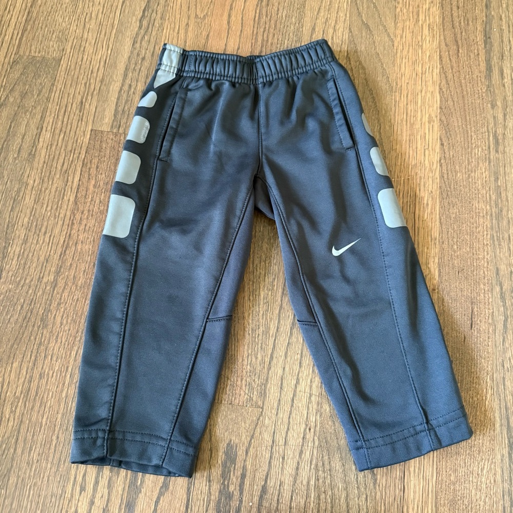 Nike Therma-Fit Gray 2T Toddler Pants
